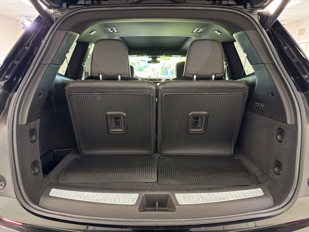 Used 2023 Cadillac XT6 Premium Luxury AWD/4WD image 12