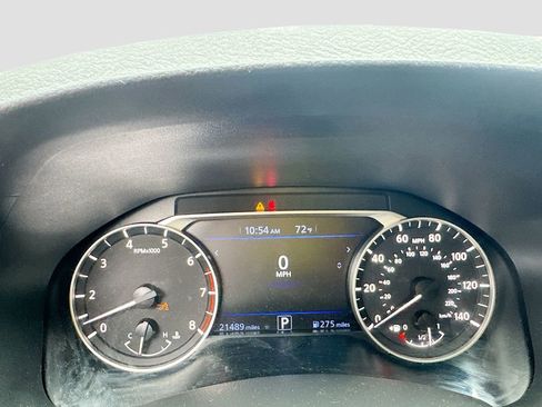 Used 2025 Nissan Altima 2.5 SV w/ SV Special Edition Package FWD image 14