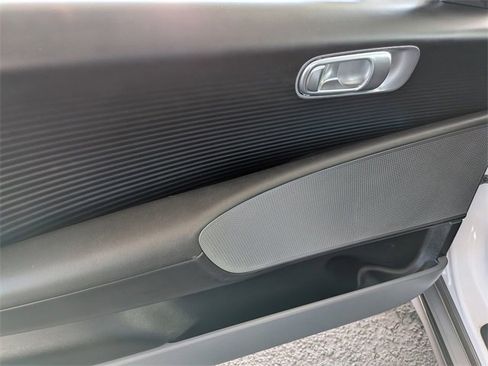 Used 2025 Hyundai Ioniq 6 SEL image 8