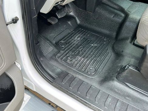 Used 2018 Ford F250 XLT w/ XLT Value Package image 39