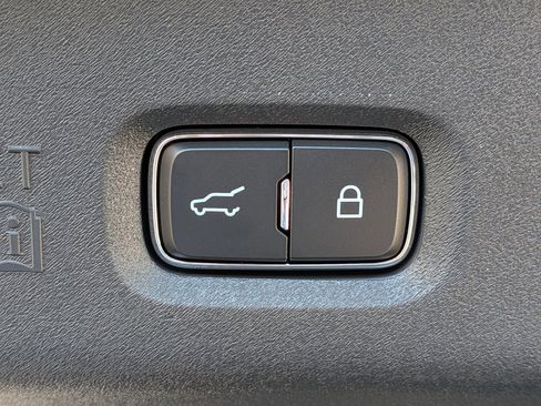 New 2026 Ford Expedition Max Platinum w/ Stealth Appearance Package image 15