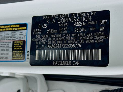 Used 2025 Kia K5 LXS image 12