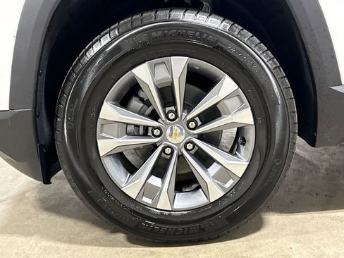 New 2026 Chevrolet Equinox LT w/ Safety and Technology Package AWD/4WD image 27