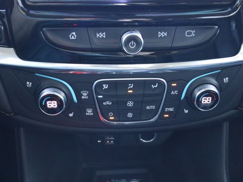 Used 2020 Chevrolet Traverse Premier w/ Redline Edition image 29