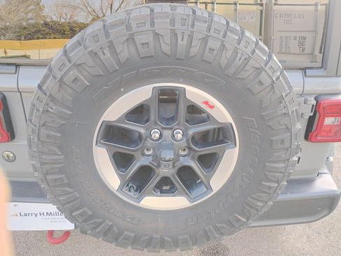 Used 2020 Jeep Wrangler Unlimited Rubicon image 20