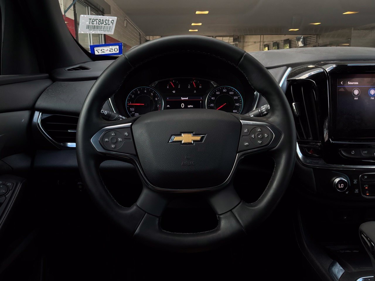 Used 2023 Chevrolet Traverse LT FWD image 41