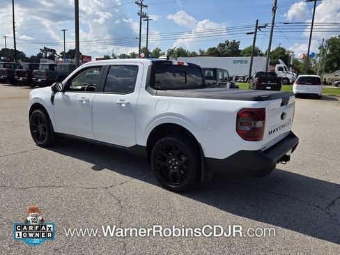 Used 2025 Ford Maverick Lariat w/ Black Appearance Package AWD/4WD image 10