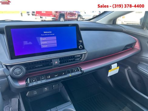 New 2026 Toyota Prius Plug-In Hybrid FWD image 13