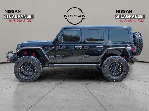 Used 2020 Jeep Wrangler Unlimited Rubicon w/ Cold Weather Group image 7