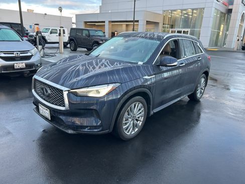 Used 2023 INFINITI QX50 Luxe image 2