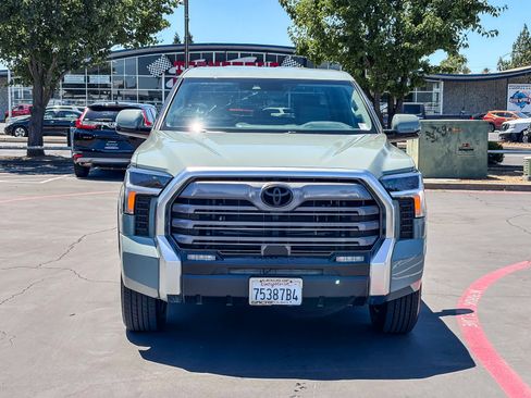 Used 2024 Toyota Tundra Limited AWD/4WD image 6