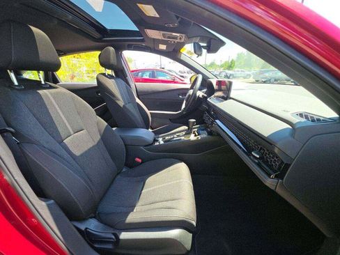 Used 2023 Honda Accord Sport image 10