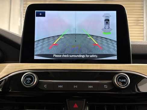 Used 2021 Ford Escape Titanium w/ Titanium Elite Package image 15