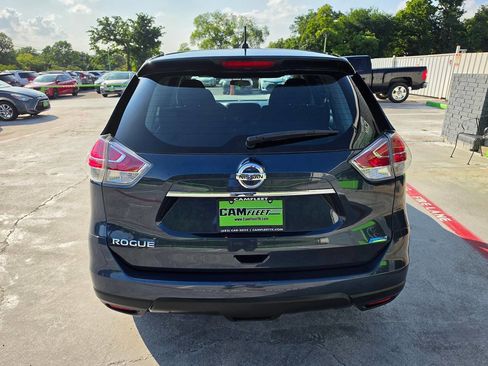 Used 2014 Nissan Rogue S FWD image 11