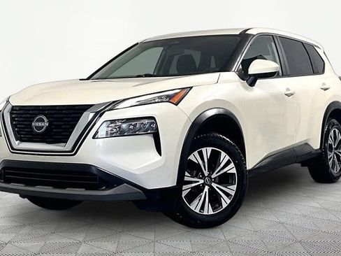 Used 2023 Nissan Rogue SV AWD/4WD image 3