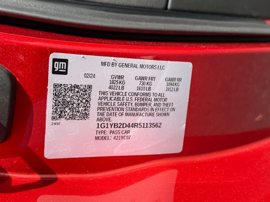 Used 2024 Chevrolet Corvette Stingray Preferred Cpe RWD image 37