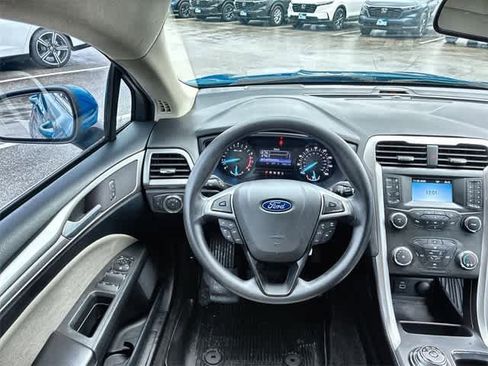 Used 2020 Ford Fusion S image 23