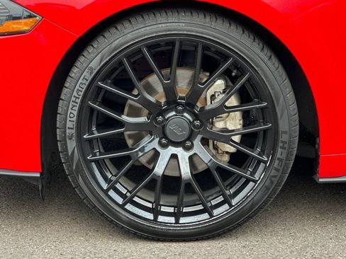 Used 2020 Ford Mustang Coupe RWD image 22