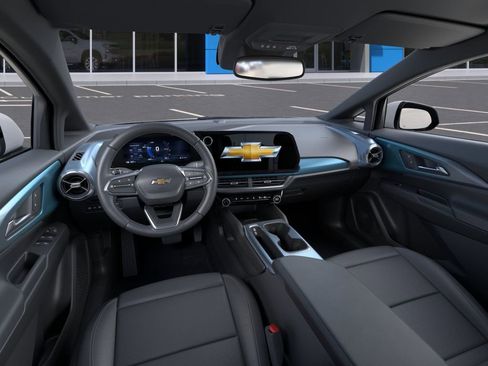 New 2026 Chevrolet Equinox EV LT FWD image 15