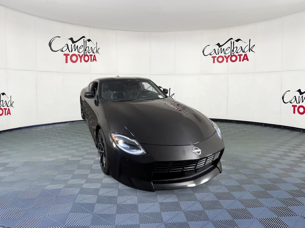 Used 2024 Nissan Z Performance w/ Floor Mat Package RWD image 4