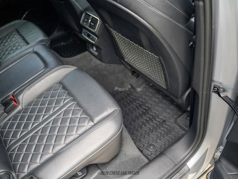 Used 2018 Audi SQ5 Prestige AWD/4WD image 43
