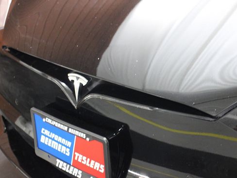 Used 2022 Tesla Model S Plaid image 46