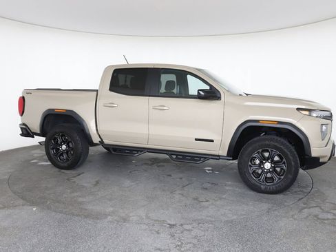 Used 2023 GMC Canyon Elevation w/ Convenience Package AWD/4WD image 15