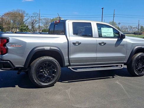 New 2026 Chevrolet Colorado Trail Boss AWD/4WD image 3