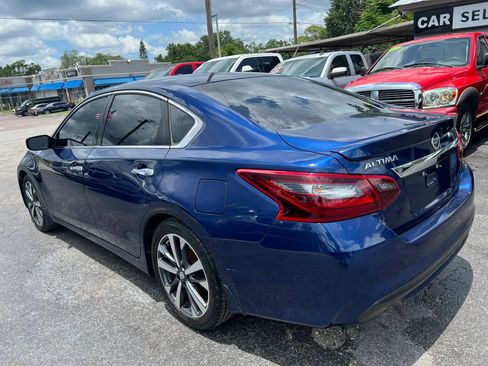 Used 2016 Nissan Altima 2.5 SR FWD image 7