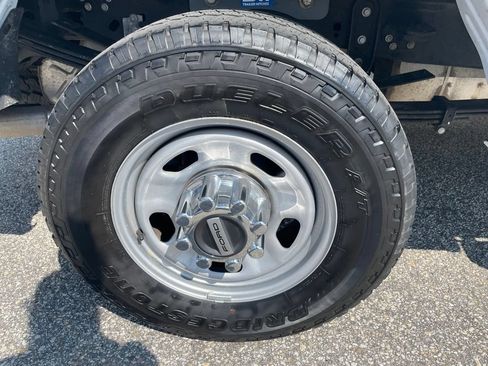 Certified 2024 Ford F350 XL w/ Snow Plow/Camper Package AWD/4WD image 4