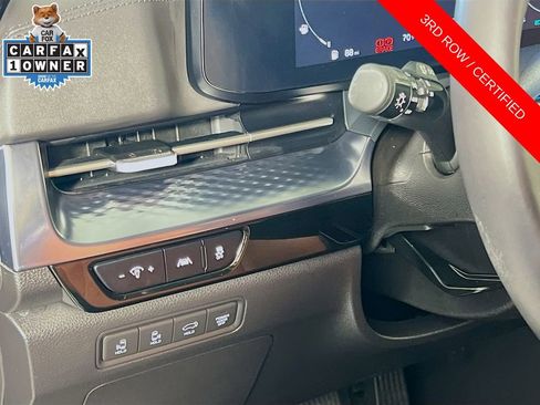 Certified 2024 Kia Carnival SX Prestige image 11