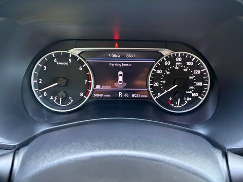 Used 2025 Nissan Sentra SV FWD image 38