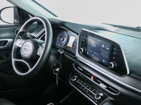 Used 2020 Hyundai Sonata SE FWD image 25