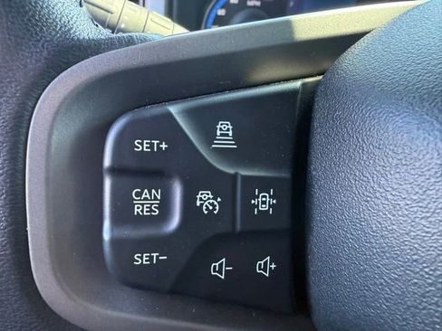 Certified 2024 Ford Bronco Badlands image 4