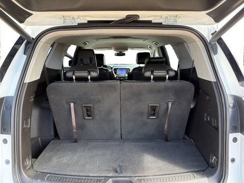 Used 2019 GMC Acadia SLT FWD image 13