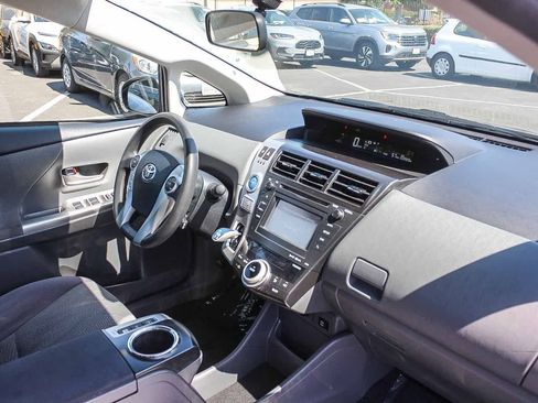 Used 2012 Toyota Prius V Three FWD image 22