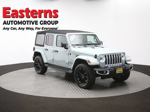 Used 2023 Jeep Wrangler Unlimited Sahara w/ Cold Weather Group AWD/4WD image 49