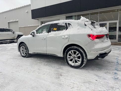 Used 2022 Audi Q3 2.0T Premium Plus image 7