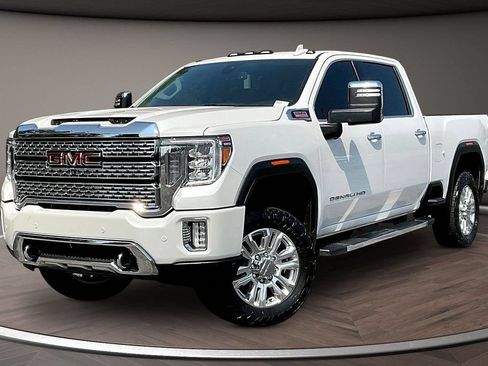 Used 2021 GMC Sierra 2500 Denali AWD/4WD image 3