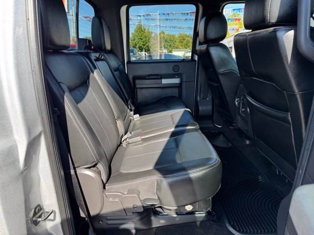 Used 2016 Ford F250 Lariat w/ Lariat Interior Package AWD/4WD image 16