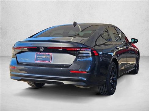 New 2025 Honda Accord SE image 2
