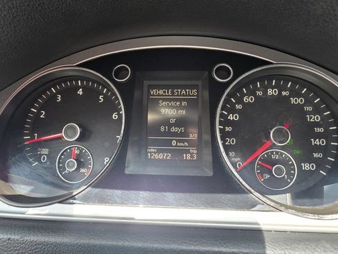 Used 2012 Volkswagen CC Sport FWD image 13