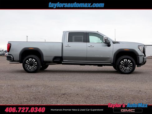 New 2026 GMC Sierra 3500 Denali Ultimate AWD/4WD image 3