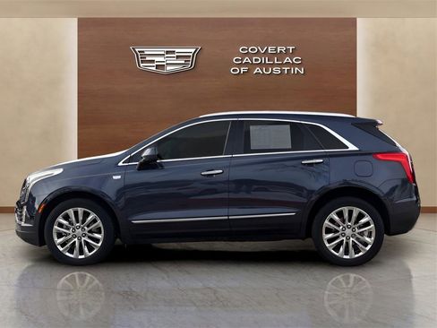 Used 2019 Cadillac XT5 Platinum image 2
