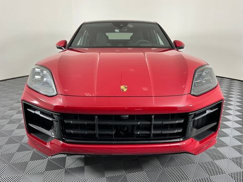 Certified 2026 Porsche Cayenne GTS AWD/4WD image 8