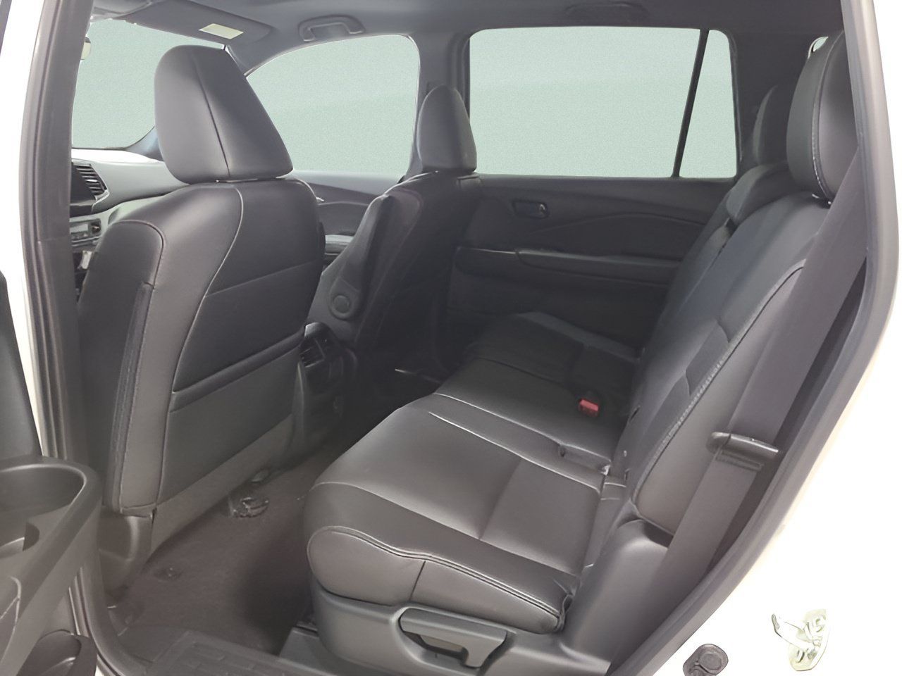 Used 2023 Honda Passport EX-L image 17