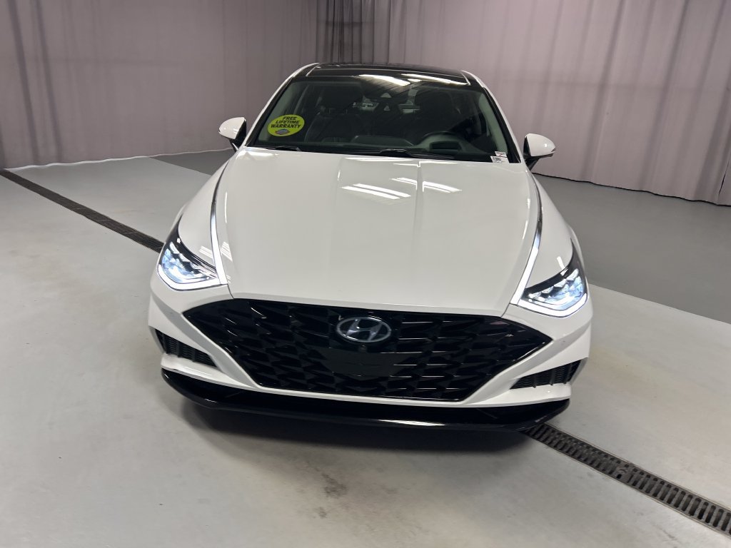 Used 2021 Hyundai Sonata Limited FWD image 2