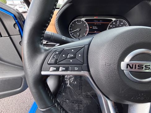 Used 2023 Nissan Sentra SV w/ SV Premium Package FWD image 24