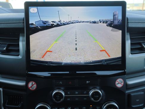 Certified 2024 Ford Expedition Max XLT image 20