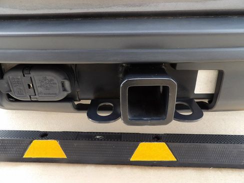 Used 2016 Jeep Grand Cherokee Limited image 37